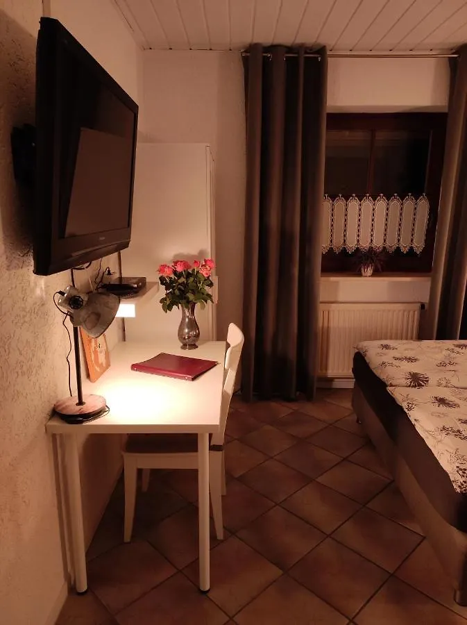 Privatunterkunft Gäste Apartement Casa Luber Thalmassing